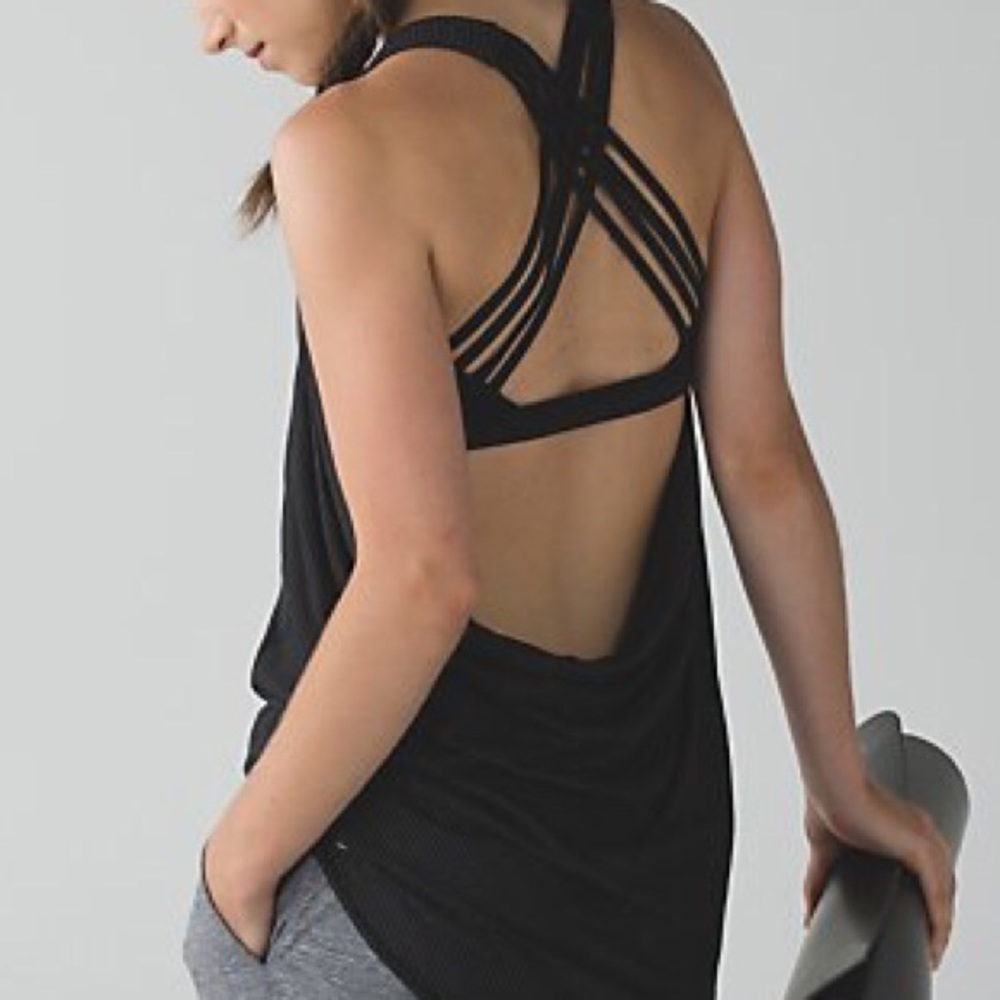 Lululemon Free to be Wild Tank size 8